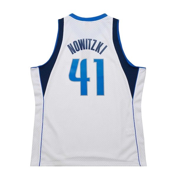 Dirk Nowitzki Dallas Mavericks 2010/11 Hardwood Classics Swingman Jersey - White - Image 4