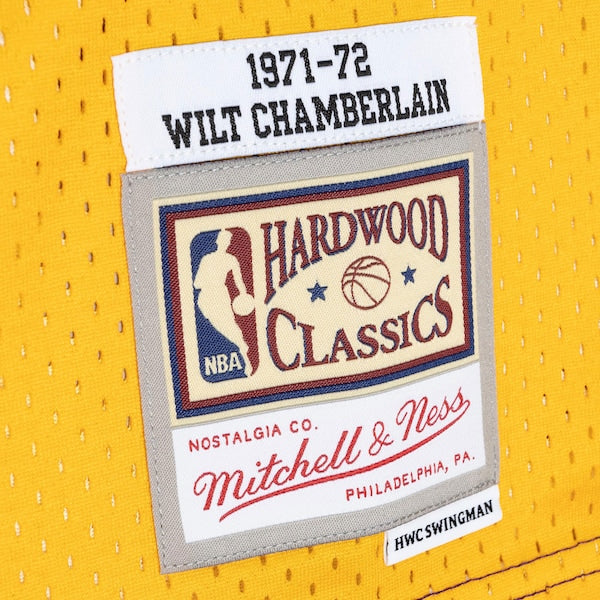 Wilt Chamberlain Los Angeles Lakers Hardwood Classics 1971/72 Split Swingman Jersey - Purple/Gold - Image 4