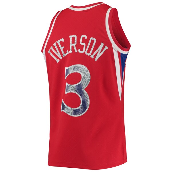 Allen Iverson Philadelphia 76ers 1996/97 Hardwood Classics NBA 75th Anniversary Diamond Swingman Jersey - Red - Image 3