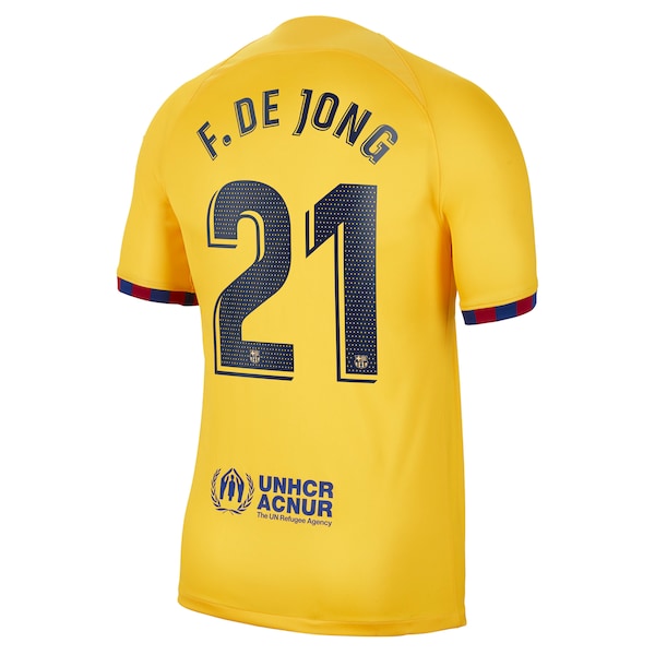 Frenkie de Jong Barcelona Nike Youth 2022/23 Fourth Breathe Stadium Replica Player Jersey - Yellow - Image 3
