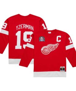 Alternative view of Steve Yzerman Detroit Red Wings Captain Patch 1996/97 Blue Line Player Jersey - Red