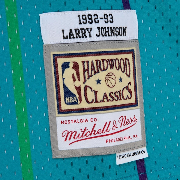 Larry Johnson Charlotte Hornets 1992/93 Hardwood Classics Fadeaway Swingman Player Jersey - Teal/Black - Image 3