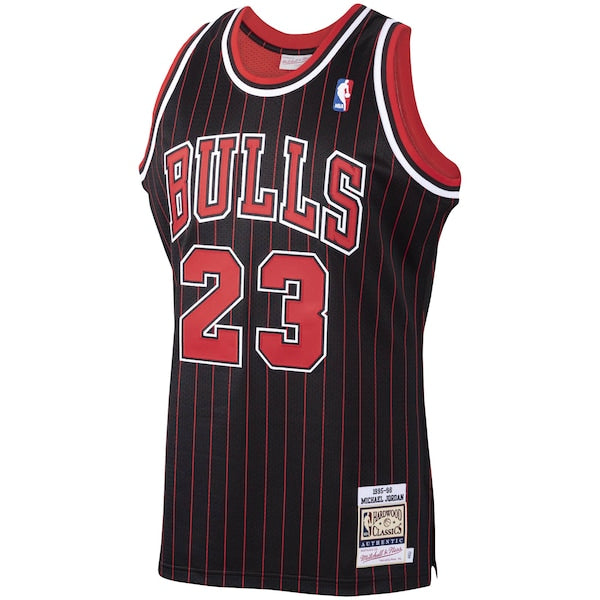 Michael Jordan Chicago Bulls 1995/96 Hardwood Classics Authentic Jersey - Black/Scarlet/White - Image 3