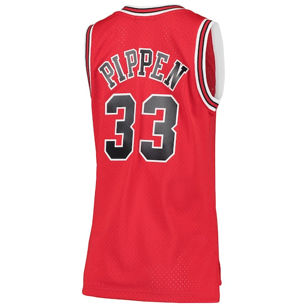 Scottie Pippen Chicago Bulls Women's 1997/98 Hardwood Classics Swingman Jersey - Red - Image 3