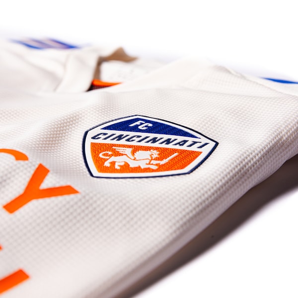 Luciano Acosta FC Cincinnati adidas 2024 The Canvas Kit Authentic Player Jersey - White - Image 5