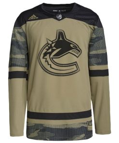 Alternative view of Vancouver Canucks adidas Logo Military Appreciation Team Authentic Practice Jersey - Camo