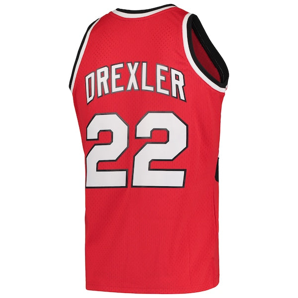 Clyde Drexler Portland Trail Blazers 1983/84 Hardwood Classics Swingman Jersey - Red - Image 3
