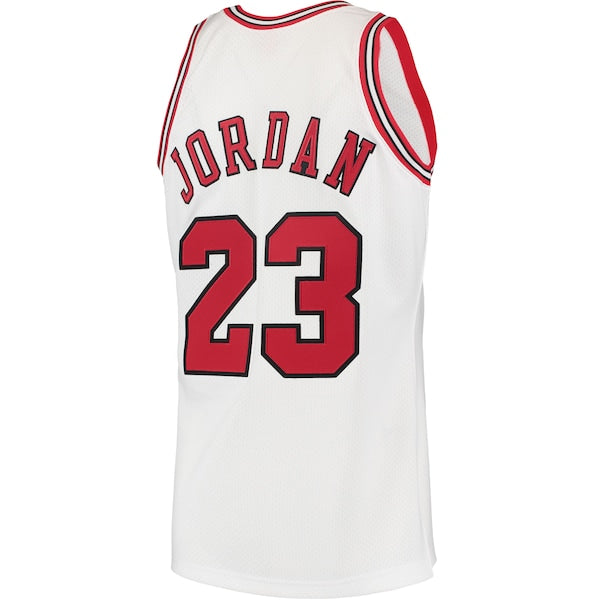 Michael Jordan Chicago Bulls 1995 Hardwood Classics Authentic Jersey - White - Image 3