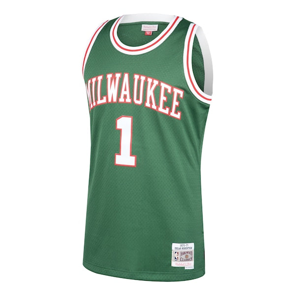 Oscar Robertson Milwaukee Bucks 2001/02 Hardwood Classics Swingman Jersey - Green - Image 2
