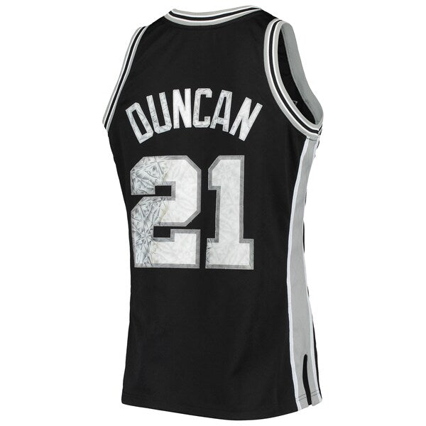 Tim Duncan San Antonio Spurs 1998/99 Hardwood Classics NBA 75th Anniversary Diamond Swingman Jersey - Black - Image 3