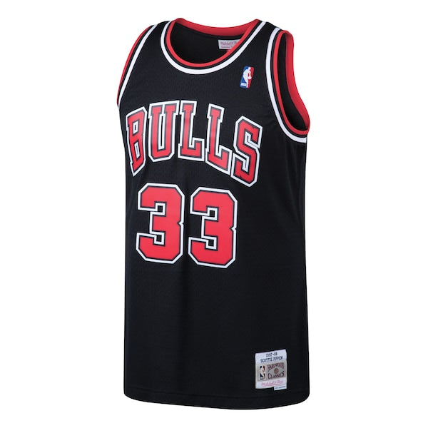 Scottie Pippen Chicago Bulls 1997/98 Hardwood Classics Swingman Jersey - Black/White - Image 3