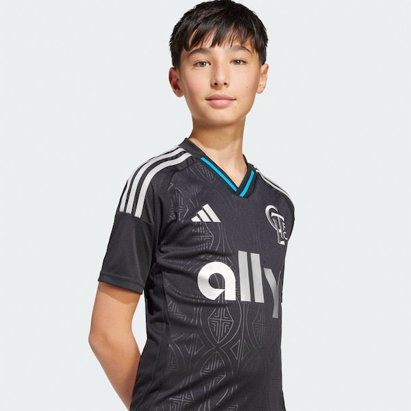 Charlotte FC adidas Youth 2025 Fortress Kit Replica Jersey - Black - Image 5