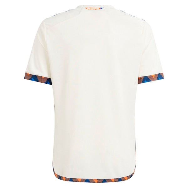 FC Cincinnati adidas Youth 2024 The Canvas Kit Replica Jersey - White - Image 3