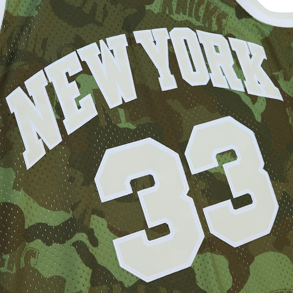 Patrick Ewing New York Knicks Hardwood Classics 1991/92 Ghost Green Swingman Jersey - Camo - Image 4
