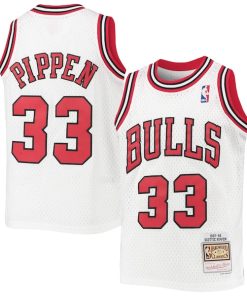 Alternative view of Scottie Pippen Chicago Bulls  Youth 1997/98 Hardwood Classics Swingman Jersey - White/Red/Black