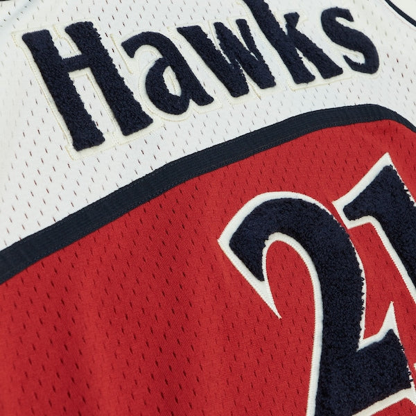 Dominique Wilkins Atlanta Hawks 1986/87 Hardwood Classics Off-Court Swingman Jersey - Red - Image 4