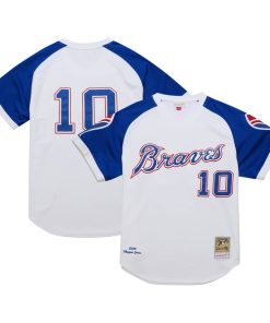 Alternative view of Chipper Jones Atlanta Braves 2004 Cooperstown Collection Authentic Throwback Jersey - White